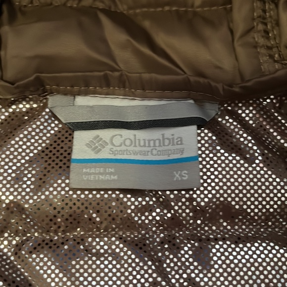 Columbia Jacket - Picture 3 of 14